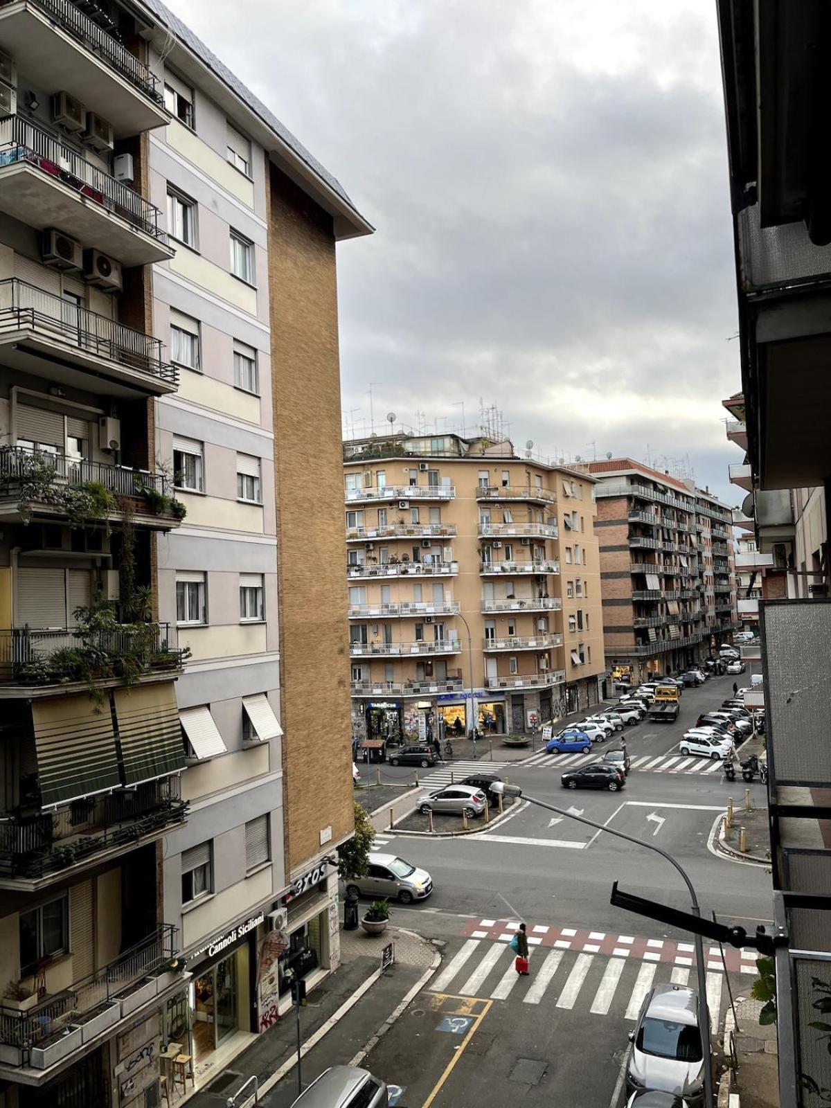 Domus Acquedotti * Rom